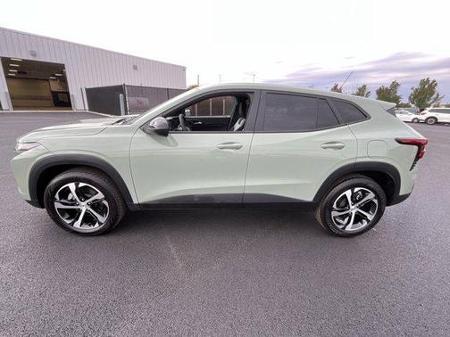 2024 Chevrolet Trax FWD 1RS
