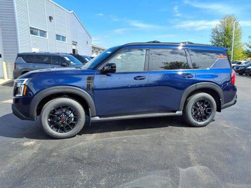 2025 Nissan Armada PRO-4X 4WD