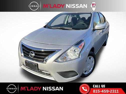 2016 Nissan Versa 1.6 S+