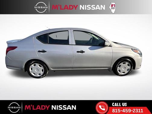 2016 Nissan Versa 1.6 S+