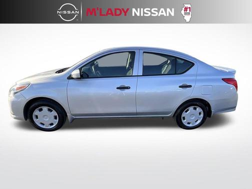 2016 Nissan Versa 1.6 S+