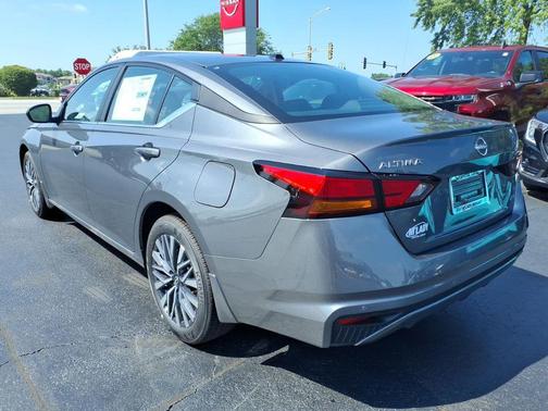 Gun Metallic 2026 Nissan Altima 2.5 SV