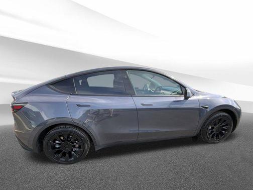2023 Tesla Model Y Long Range AWD