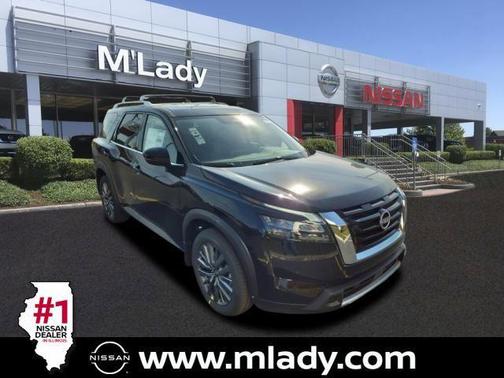 2025 Nissan Pathfinder SL 4WD