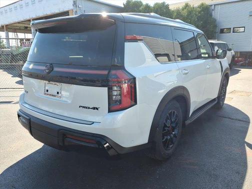 2025 Nissan Armada PRO-4X 4WD
