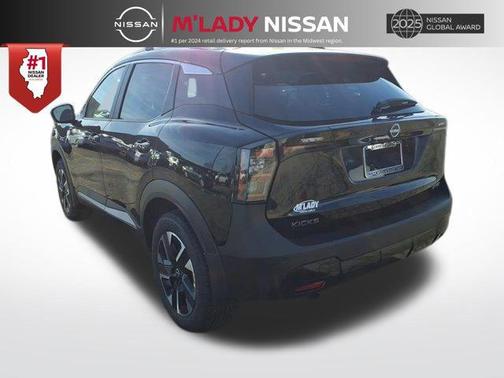 Super Black 2026 Nissan Kicks SV