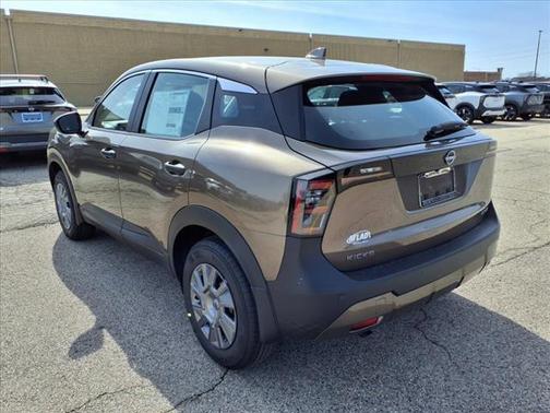 2025 Nissan Kicks S