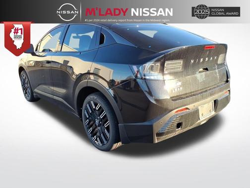 2026 Nissan Leaf PLATINUM+
