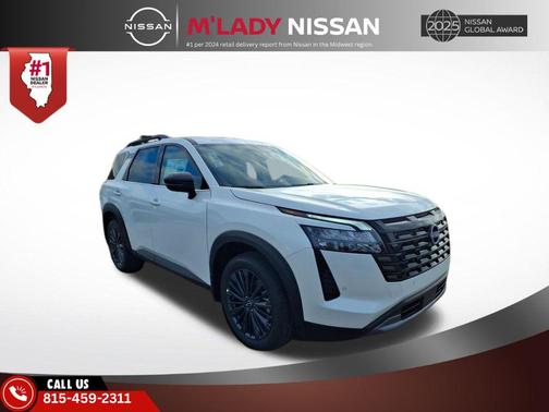 2026 Nissan Pathfinder SL