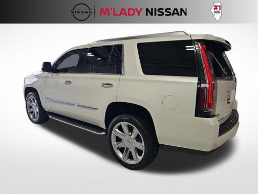 White Diamond Tricoat 2015 Cadillac Escalade Luxury