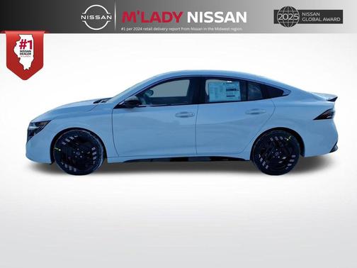 Aspen White Tricoat 2026 Nissan Sentra SR