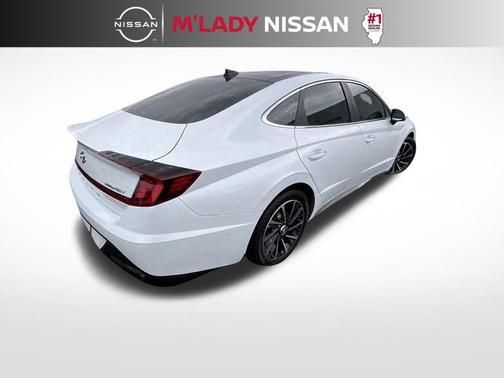 2021 Hyundai SONATA Limited