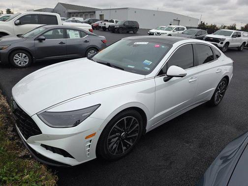 2021 Hyundai SONATA Limited