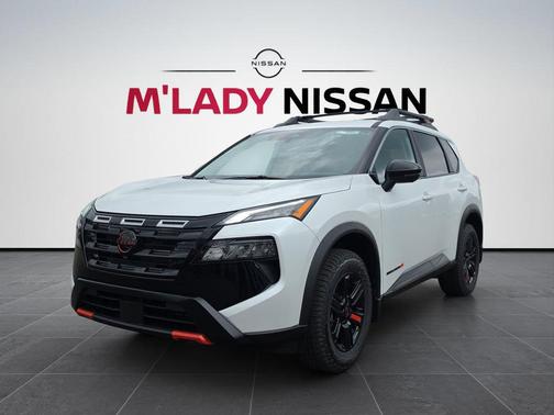 Everest White Pearl Tricoat 2026 Nissan Rogue Rock Creek