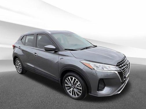 2022 Nissan Kicks SV