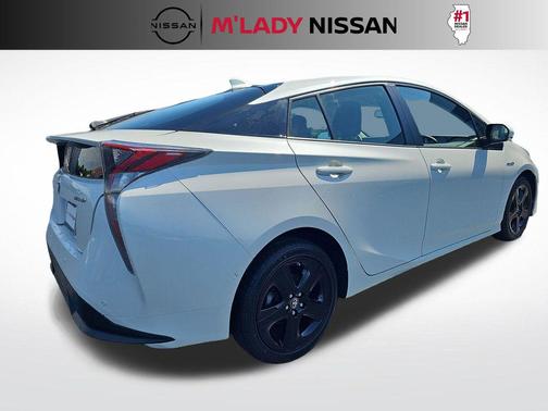 Blizzard Pearl 2018 Toyota Prius Four Touring