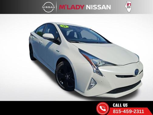 Blizzard Pearl 2018 Toyota Prius Four Touring