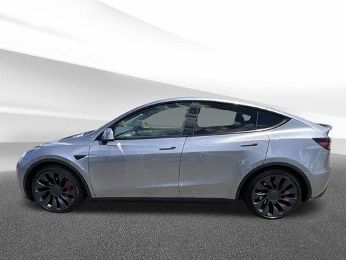 2024 Tesla Model Y Performance Dual Motor All-Wheel Drive