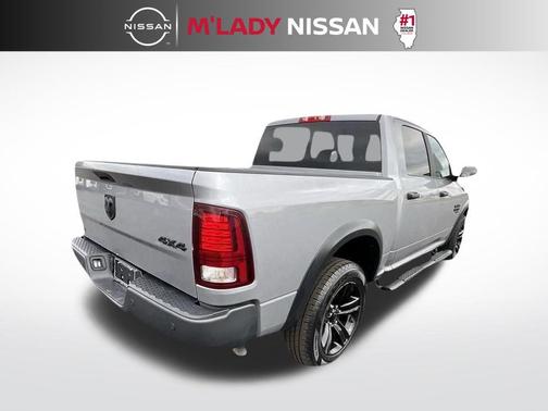 2023 RAM 1500 Classic Warlock Crew Cab 4x4 5'7' Box