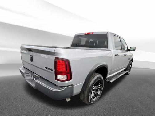 2023 RAM 1500 Classic Warlock Crew Cab 4x4 5'7' Box