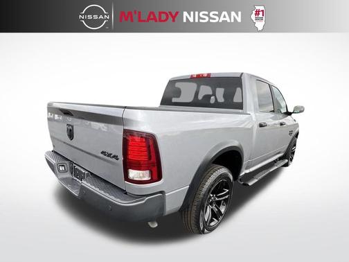 2023 RAM 1500 Classic Warlock Crew Cab 4x4 5'7' Box