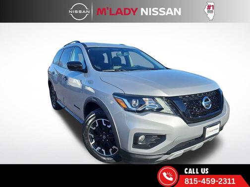 2019 Nissan Pathfinder SL