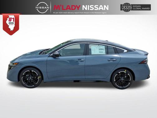 Atlantic Gray Metallic/Super Black 2026 Nissan Sentra SR