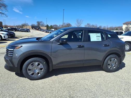 2025 Nissan Kicks S