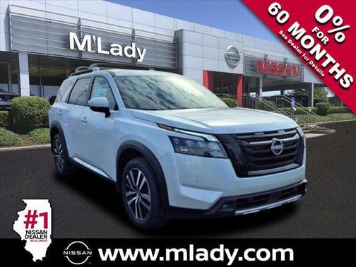 2025 Nissan Pathfinder Platinum 4WD