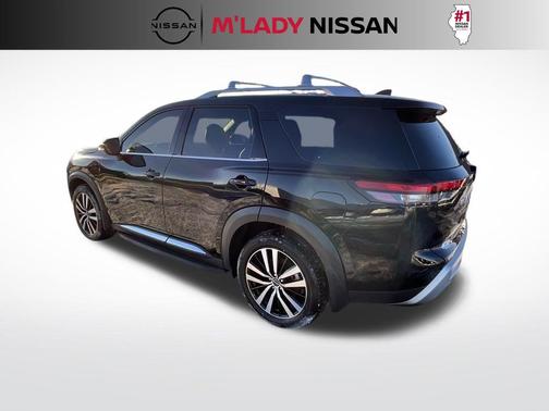 2024 Nissan Pathfinder Platinum 4WD