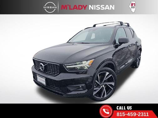 2019 Volvo XC40 T5 R-Design