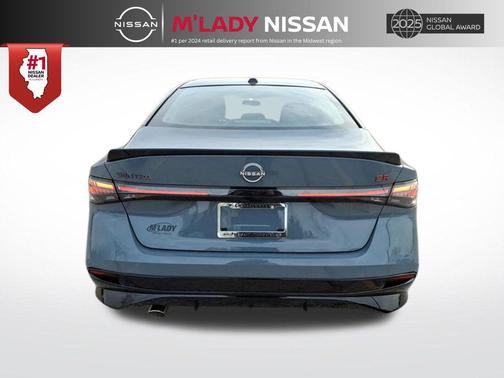 Atlantic Gray Metallic/Super Black 2026 Nissan Sentra SR