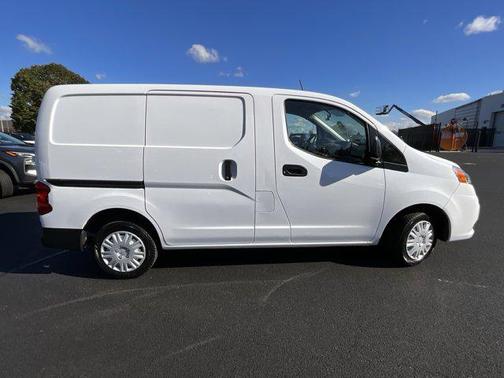 2021 Nissan NV200 S