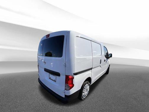 2021 Nissan NV200 S