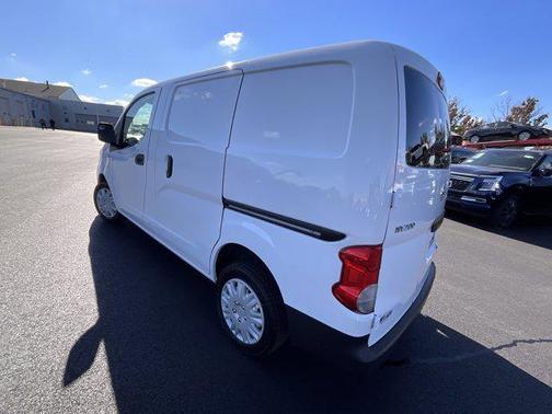 2021 Nissan NV200 S