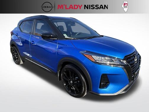 2023 Nissan Kicks SR