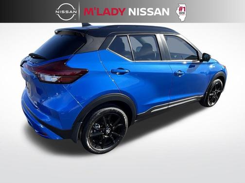 2023 Nissan Kicks SR