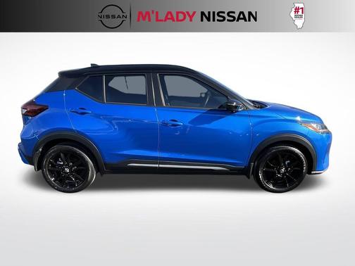 2023 Nissan Kicks SR