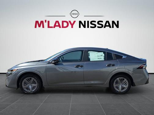 Gun Met 2027 Nissan Sentra S