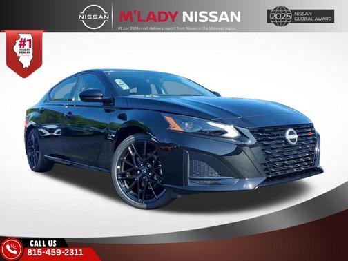 Super Black 2026 Nissan Altima SR FWD