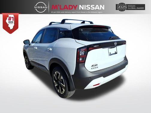 Fresh Powder 2026 Nissan Kicks SV
