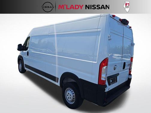 Bright White Clearcoat 2025 RAM ProMaster 2500 Tradesman