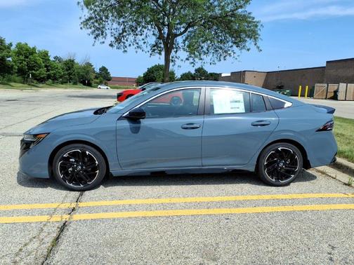 Atlantic Gray Metallic 2026 Nissan Sentra SR