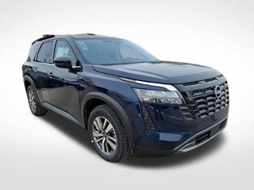 Deep Ocean Blue Pearl 2026 Nissan Pathfinder SL