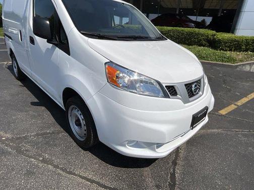 2020 Nissan NV200 S