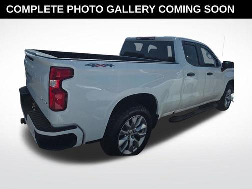 Summit White 2021 Chevrolet Silverado 1500 Custom