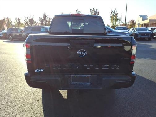Super Black 2026 Nissan Frontier SV