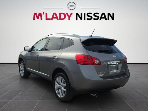 Platinum Graphite 2011 Nissan Rogue SV