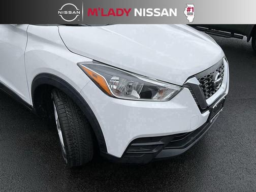 2020 Nissan Kicks S
