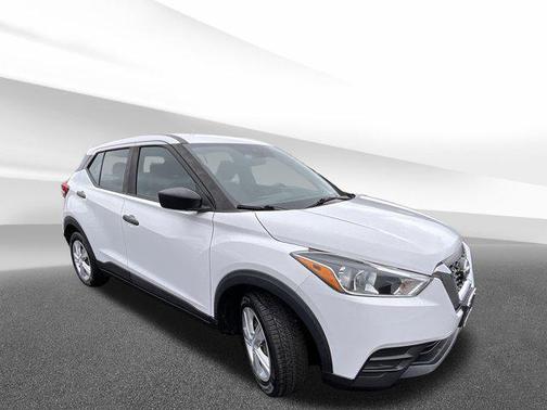 2020 Nissan Kicks S